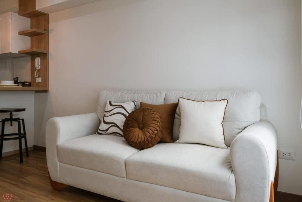 Modern 1BR City View & Gym in San Isidro - 2