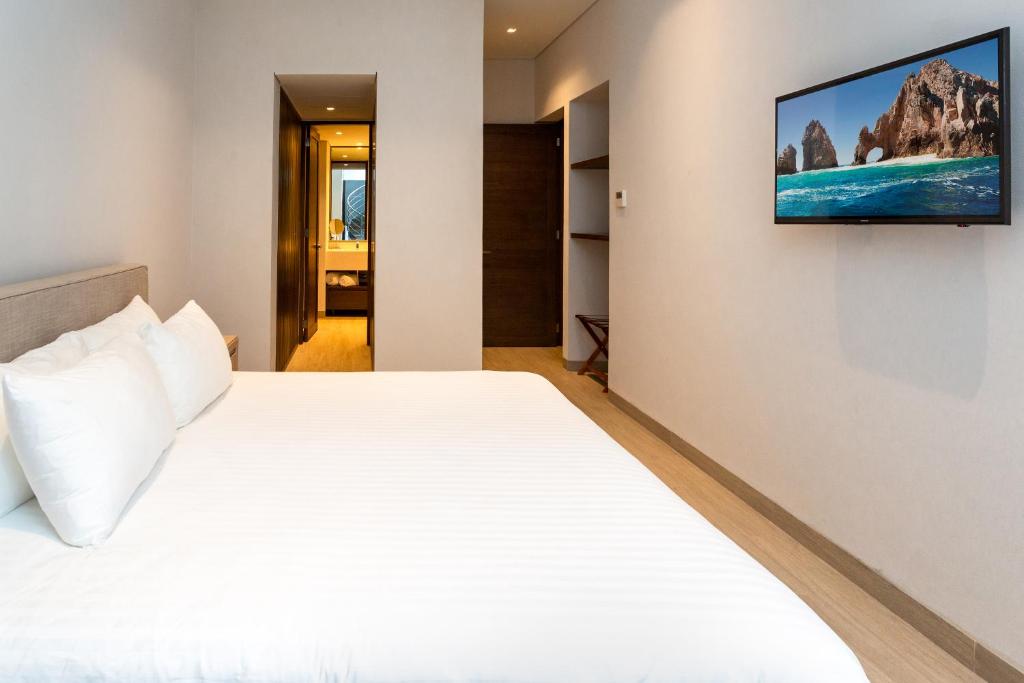 The Paraiso Residences Exclusive Marina Condos - 4