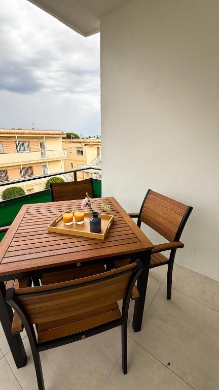109 - Beachside Renovated 1BR apt 5 min from Beach - 5