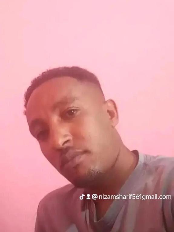 Nizam sharif, Addis Ababa