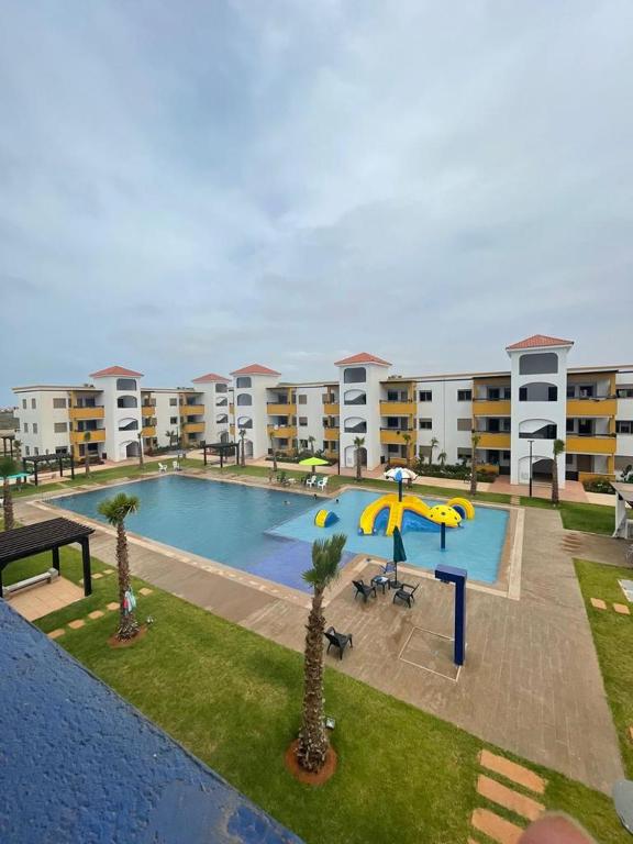 Superbe appartement en résidence avec piscine, Saïdia