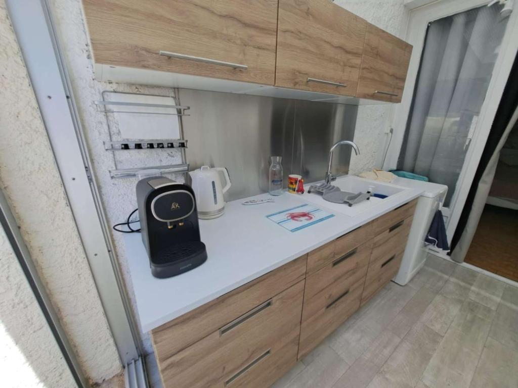 Studio avec terrasse, parking, près de la plage - 4 pers. - FR-1-326-867 - 2
