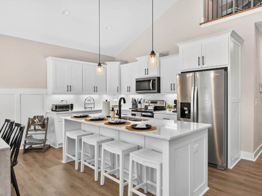 The Salty Ace, Oak Island