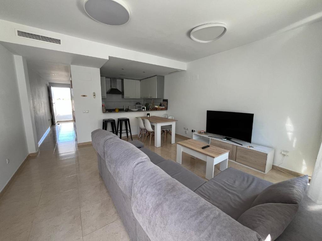 Duplex en Oliva Nova entre Golf y MET - 5