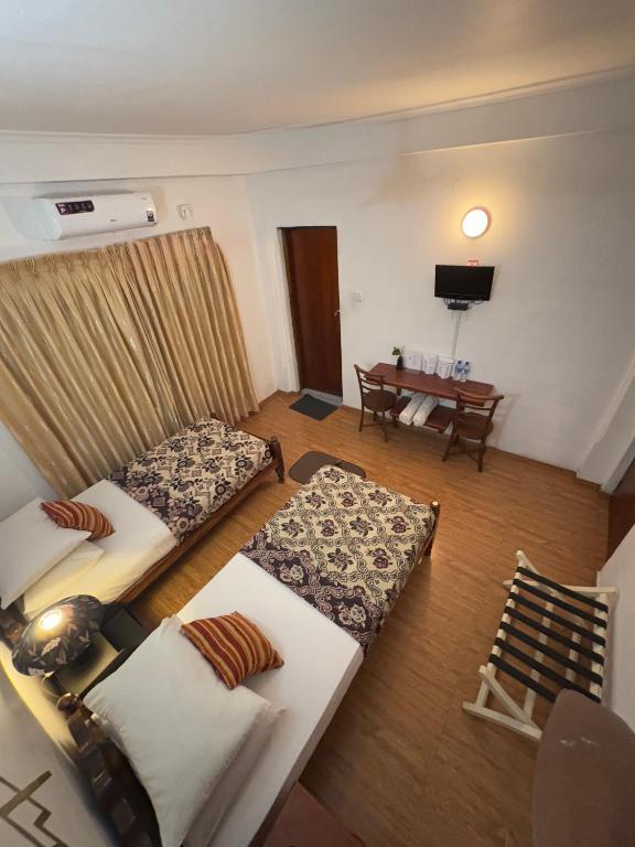 キャンディ パラダイス イン (Kandy Paradise Inn)