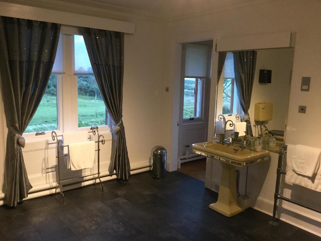 Sandhill House photo