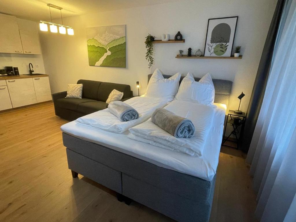 Ausblick in den Bayerischen Wald - Moderne Ferienwohnung - 5