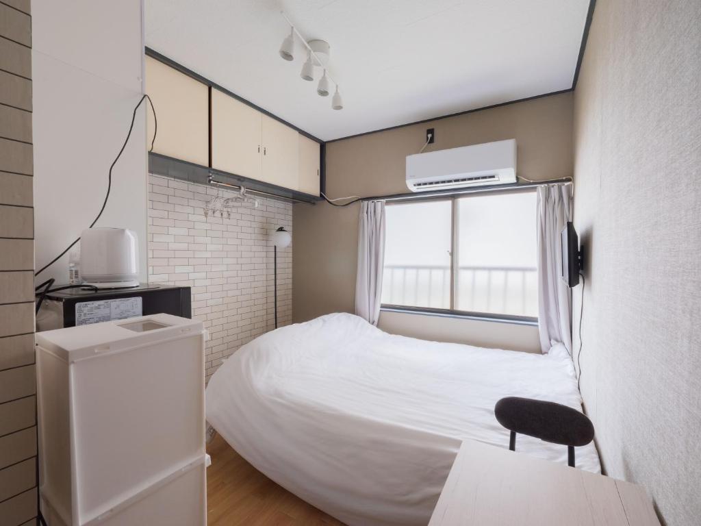 Better Than Outside 12 min Shibuya by train, Tokio