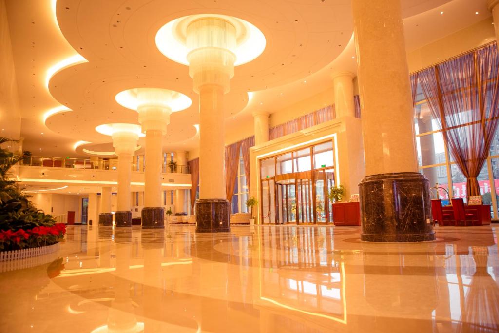 Ramada Plaza Chibi photo