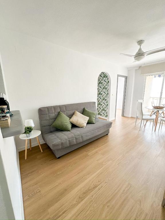 Apartamento 3 dormitorios con vistas al mar en Torrevieja - 2
