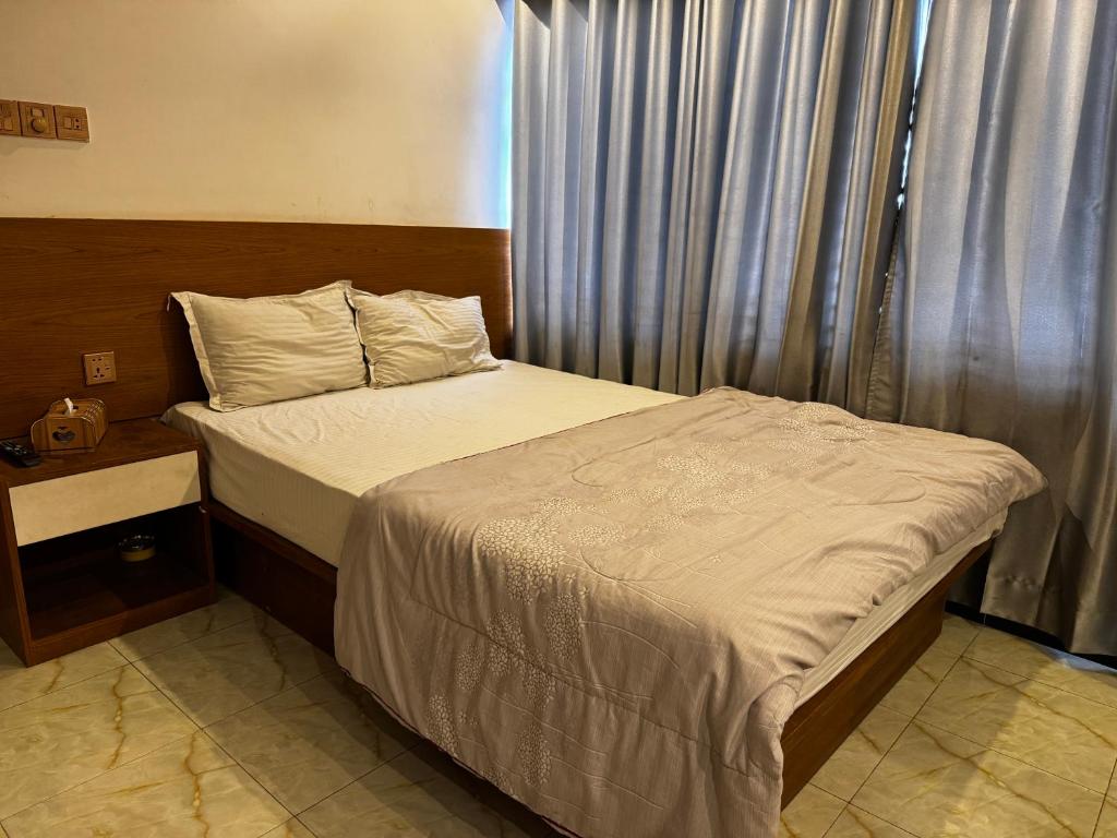 Hotel Seven View, Bāiljuri