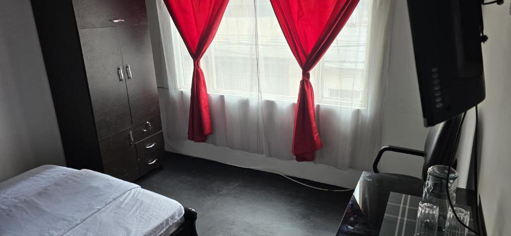 Hotel Migración - 2