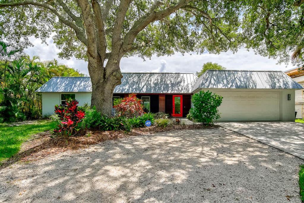 5115 Dewey Pl, Siesta Key