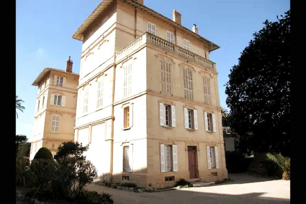 Beach House Cannes - Plages du Midi- 3 Ch - 3 Sdd - 2 wc - Fibre - Pkgs - 5