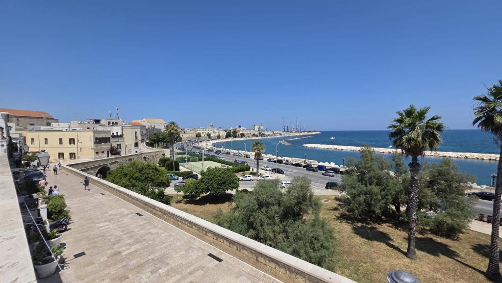 La Grotta - Bari Vecchia, Vista Mare - 2