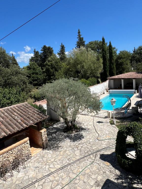 Maison Provençale avec piscine - 2