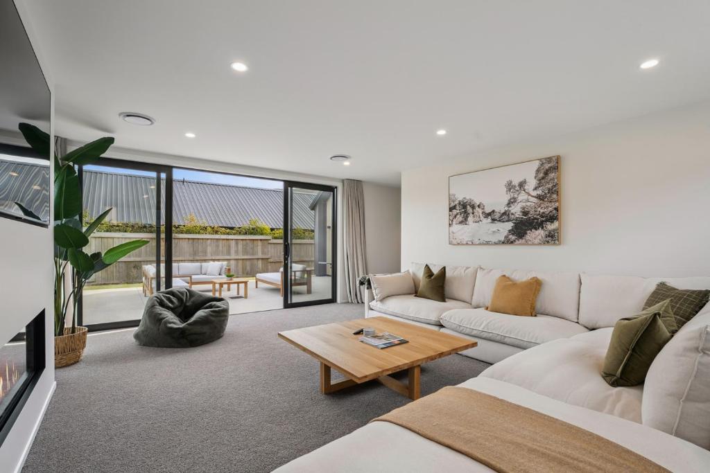 Remarkables Retreat, close to Ski Fields, Frankton