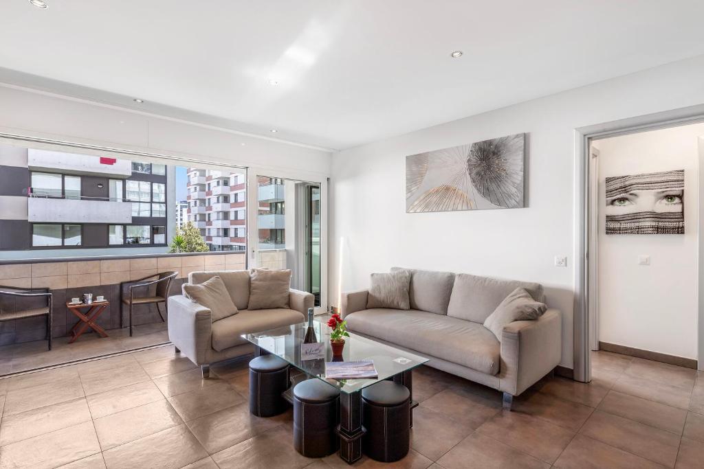 Art Apartment - Happy Rentals, Locarno