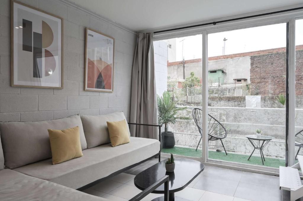 Gurruchaga 1200 - 2 Bd with Balcony in Soho - 2