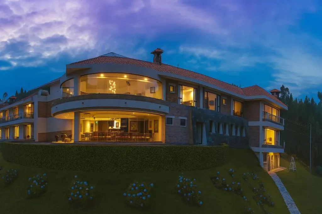 Hotel Medina Del Lago，位于奥塔瓦洛的酒店
