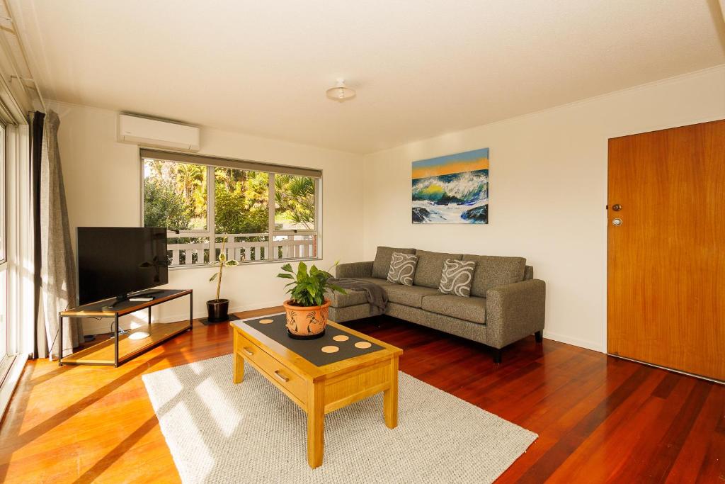 Harbour Views, Tauranga