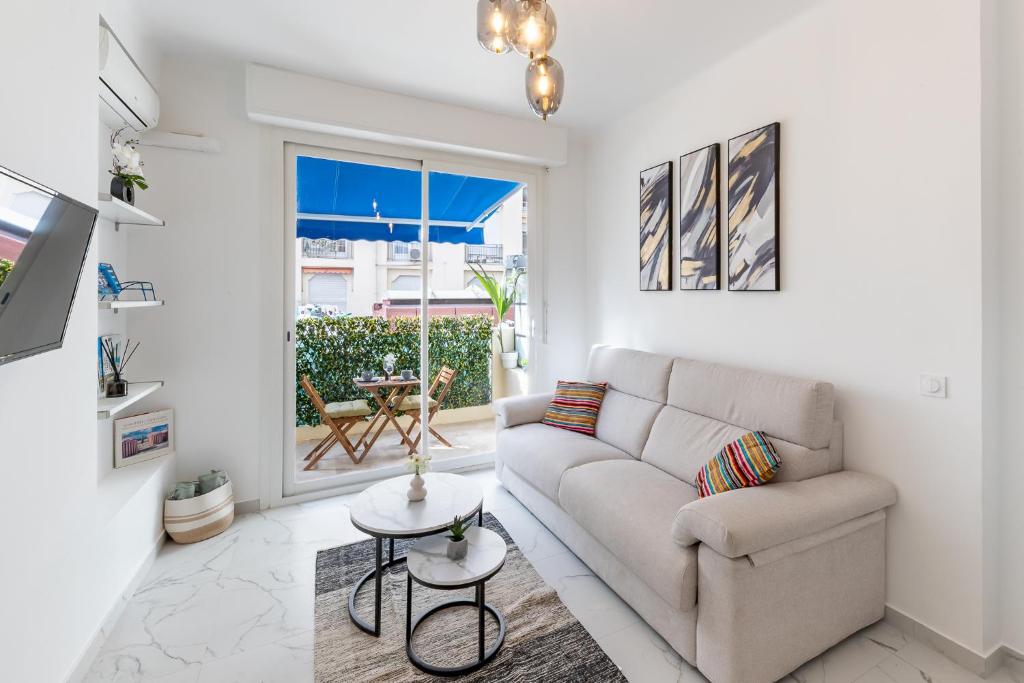 Beautiful & Cozy studio on Promenade, Nice
