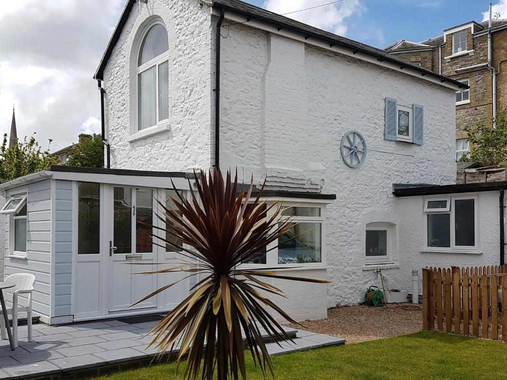 Little Dover Cottage, Ryde