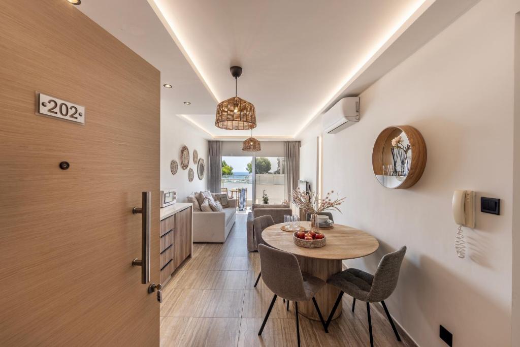 Pallini 202, Protaras