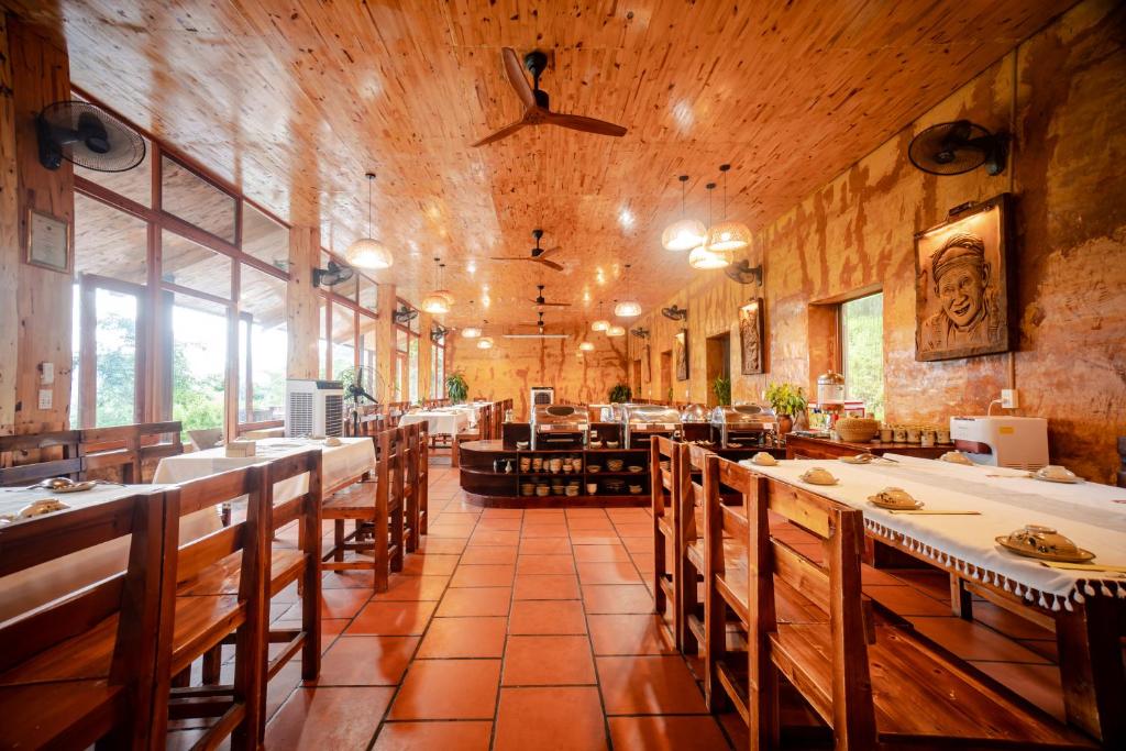 モン ビレッジ リゾート ハーザン クアンバ (H'mong Village Resort Ha Giang)