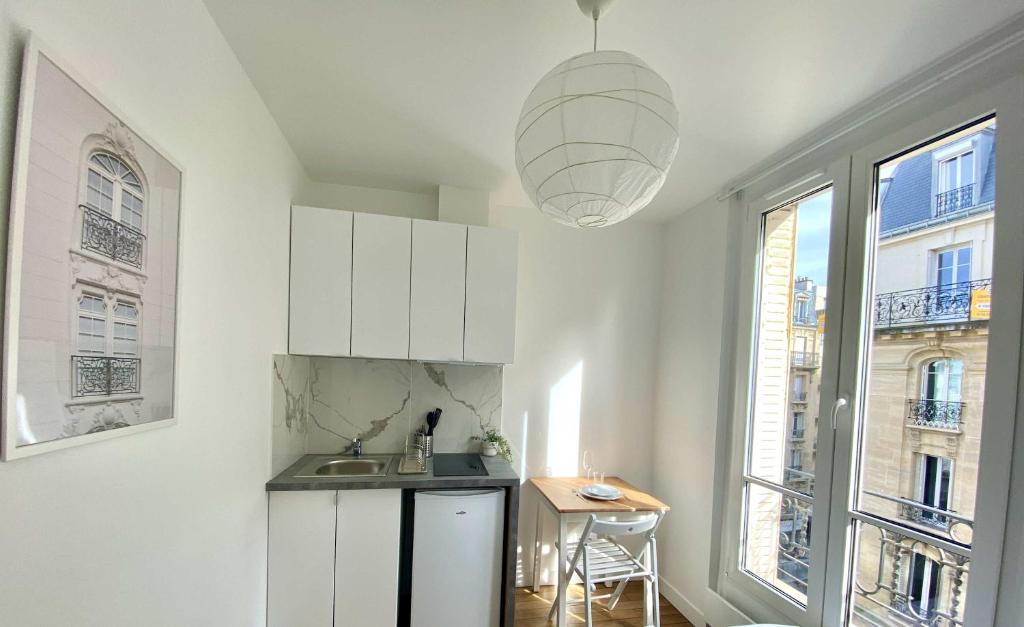 443 Suite Gabin - Cosy Apartment Paris Center - 2