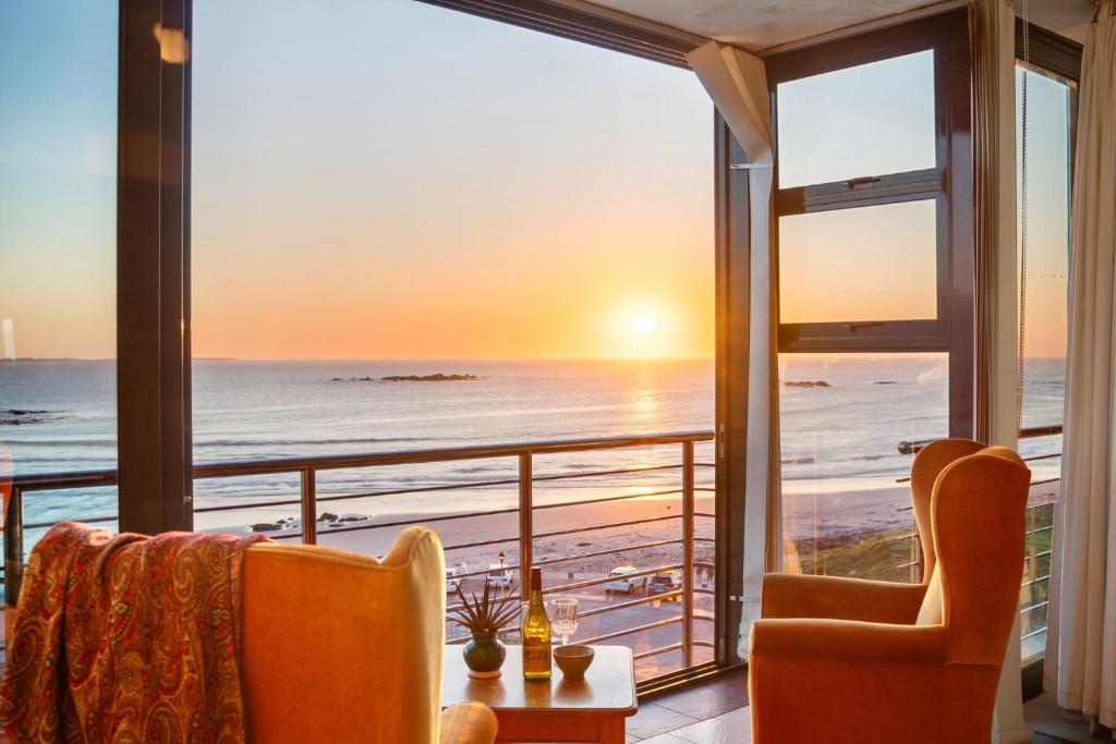 Sand and See 302 by Host Agents, Bloubergstrand