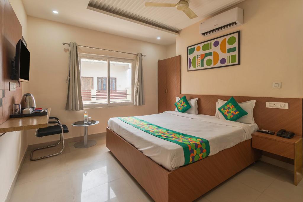 Treebo Raj Palace, Váránasí