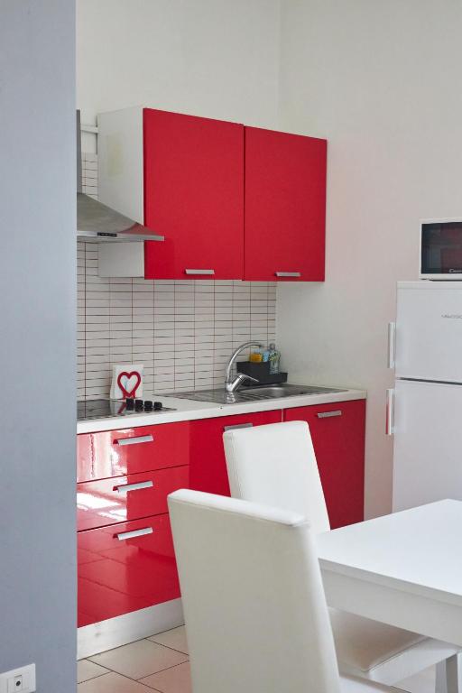 De Gasperi House- Elegante appartamento,con terrazza,nel cuore di Napoli - 4