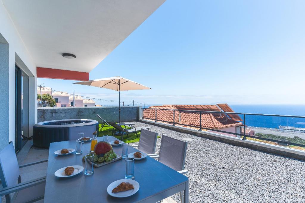 Blue Outlook View by Atlantic Holiday, Água de Pena