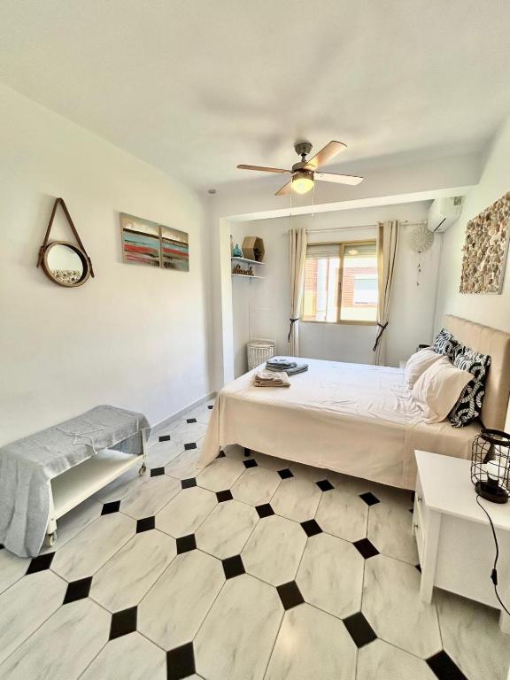 Charming Central Marbella Apartment 2 min to Beach - 5