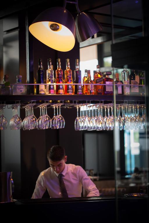 Bar/lounge