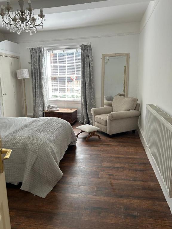 Beautiful town-flat with character - Bridge street, Hereford