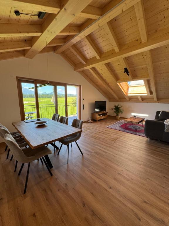 Gams im Glück, Hopferau