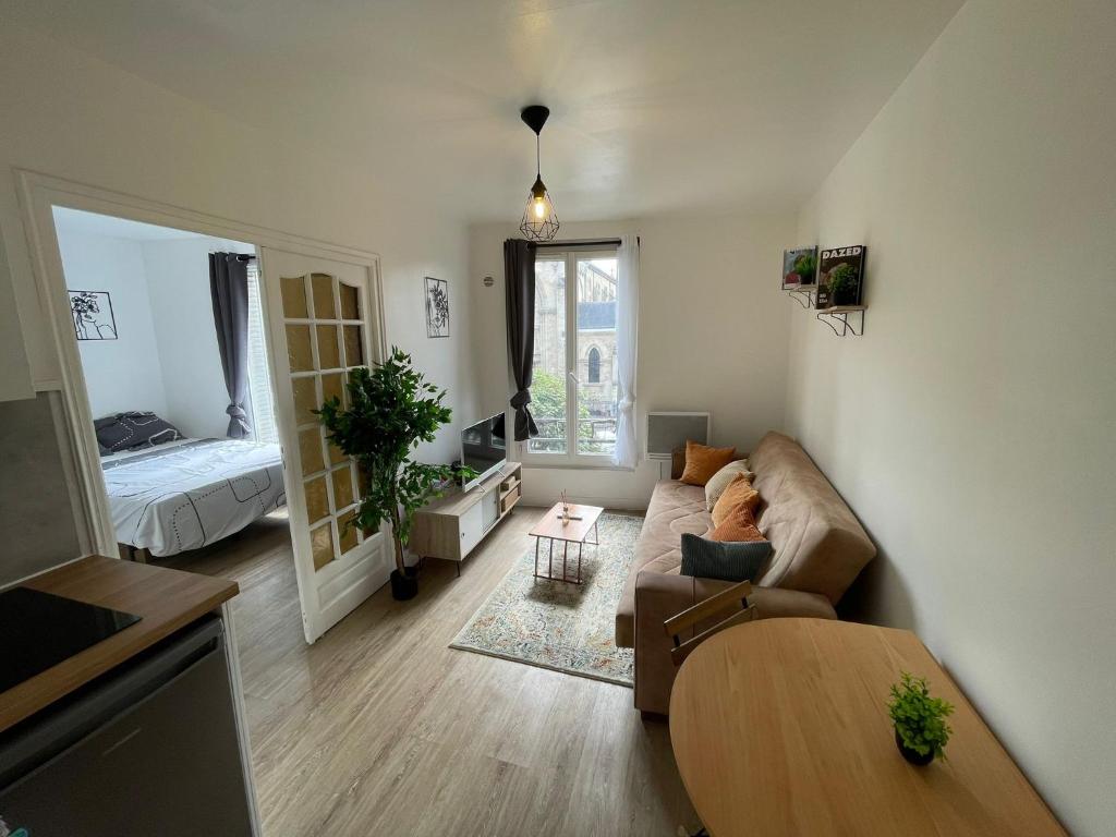 Appartement 3 pers, métro direct, Aubervilliers