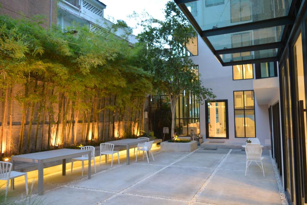 瑞茲曼谷住宿 (Rezt Bangkok)