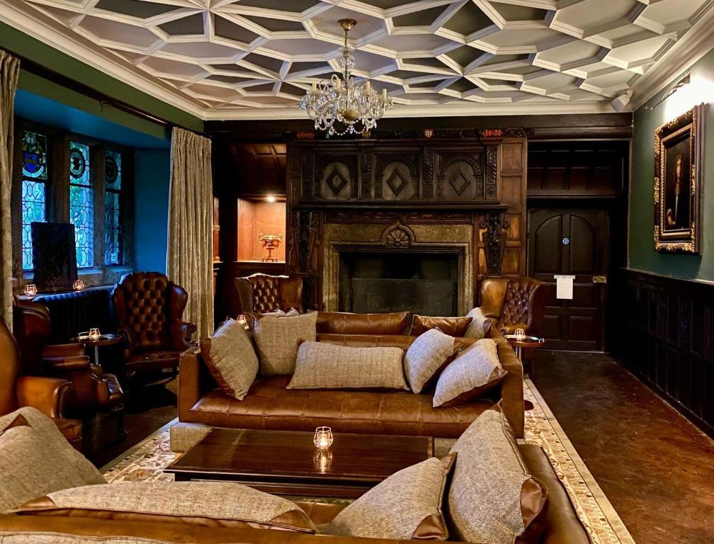 リュートレンチャード マナー ホテル (Lewtrenchard Manor Hotel) ラウンジ