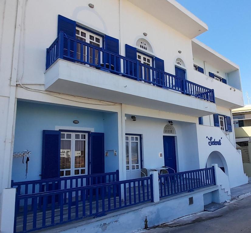 Pension Selenti, Tinos