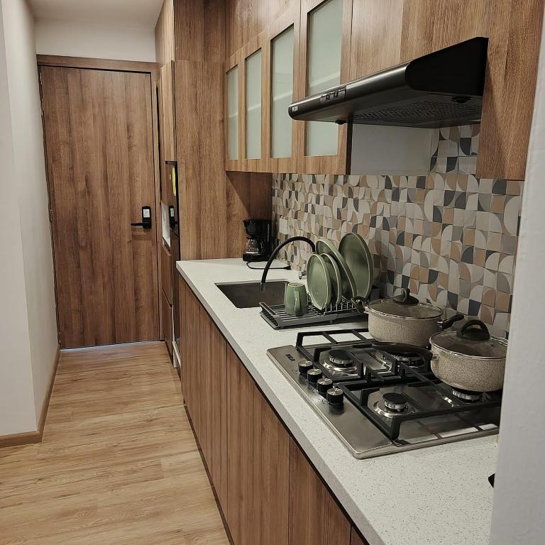 Hotel Santiago de Compostella Suites - 4