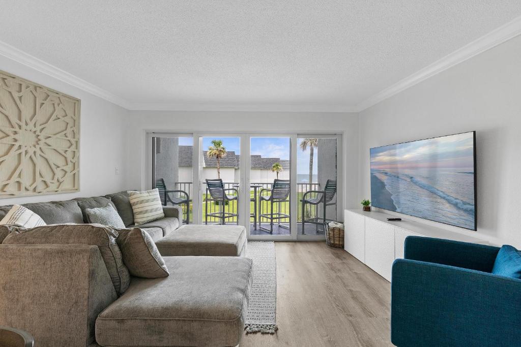 Surfside 219, New Smyrna Beach