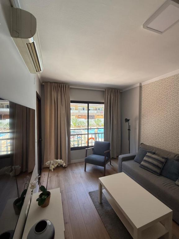 Apartamento Fuengirola 1ª línea playa Los Boliches - 2