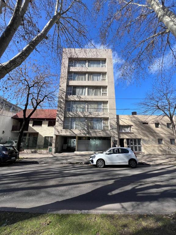 Apart Vía 51, La Plata