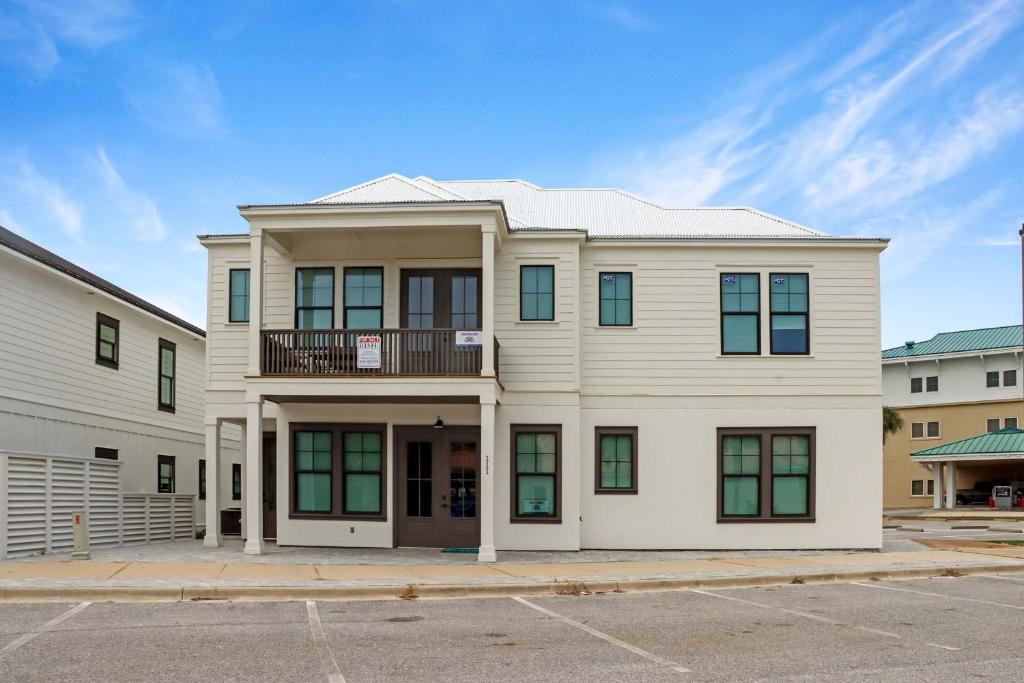 Manhattan by Pristine Properties Vacation Rentals, Port Saint Joe