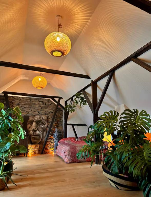 Gemütliches Dachzimmer mit Kamin, Andernach