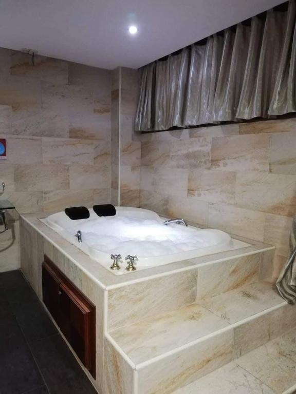 Hotel Plaza del Valle - 2