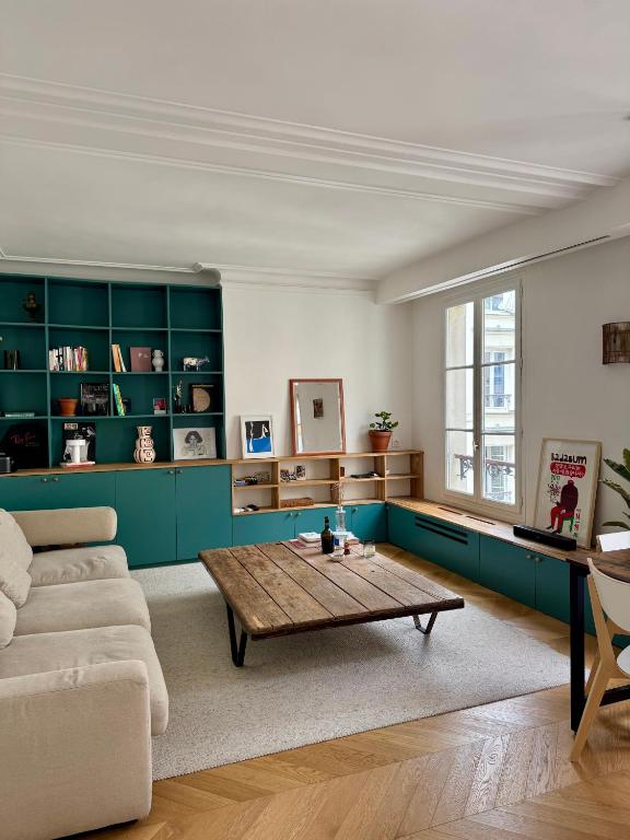 Appartement lumineux et moderne à Montmartre - 1